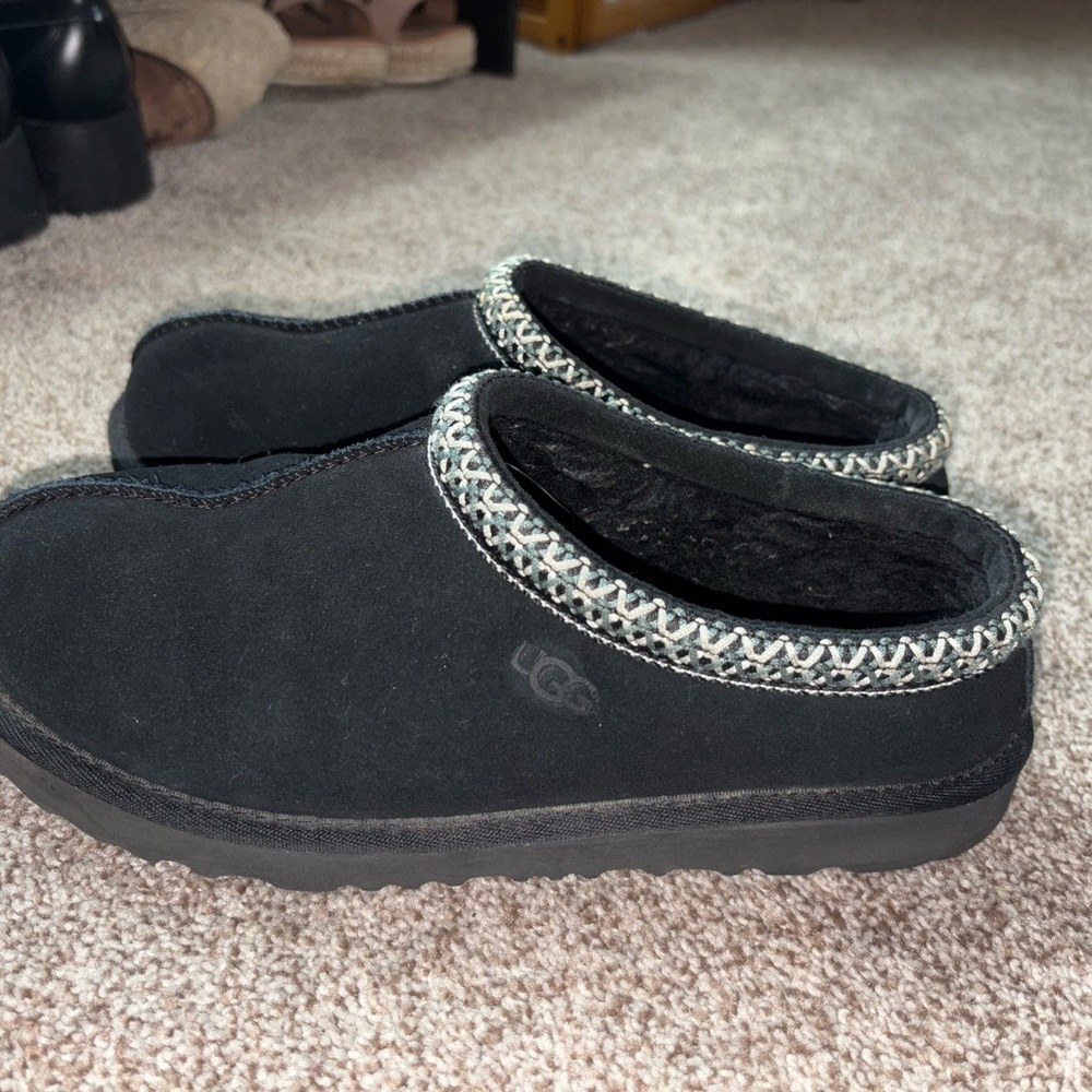 UGG Black Tasman Slippers